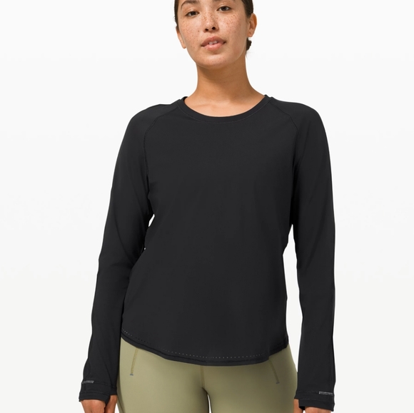 lululemon athletica Tops - NWOT Lululemon Rise and Run Long Sleeve